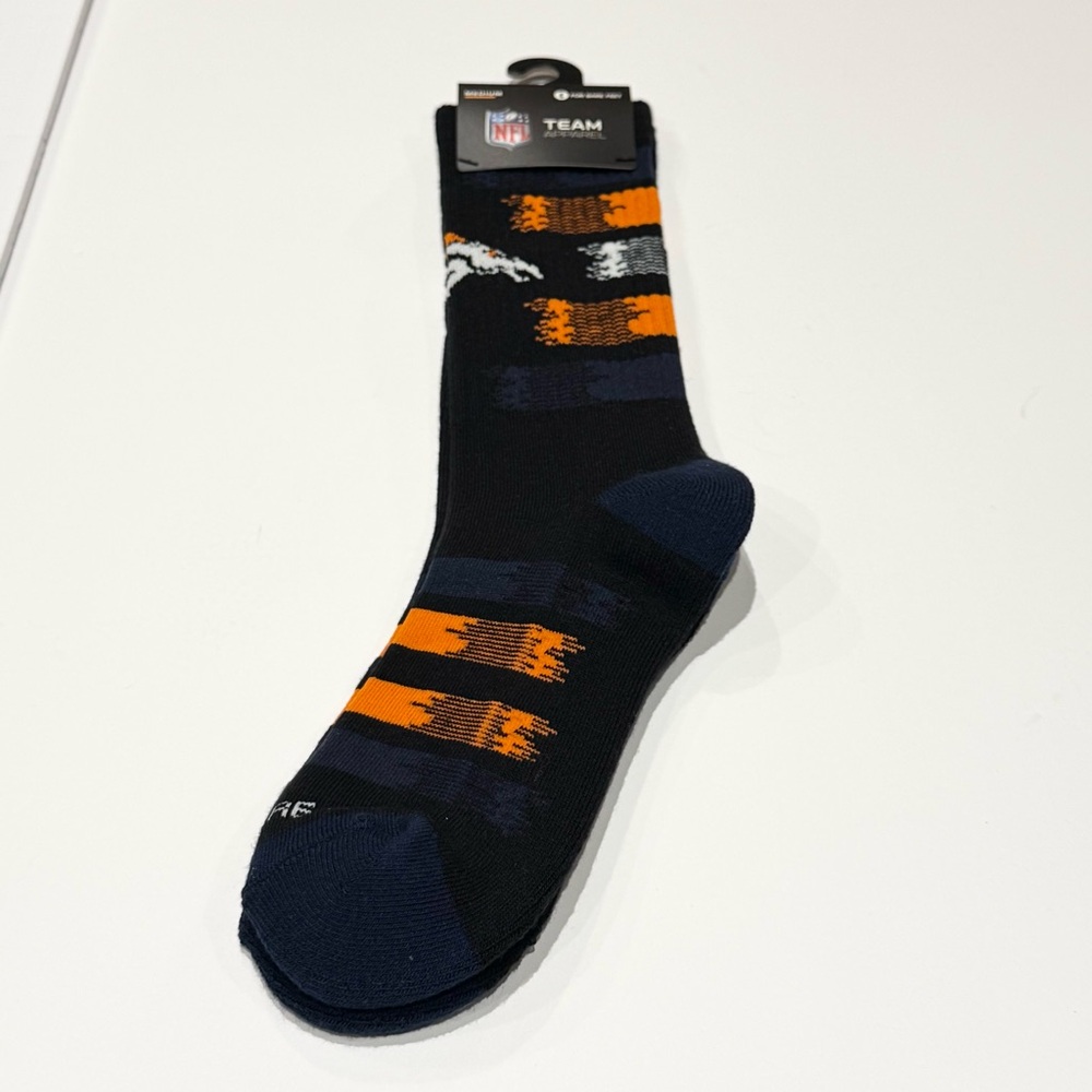 NEW Denver Broncos Medium Socks Black Navy Orange NFL Football Team Fan Sports - Picture 2 of 4